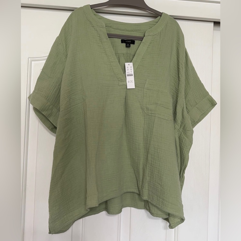 NWT J. Crew V-neck soft gauze popover- Green